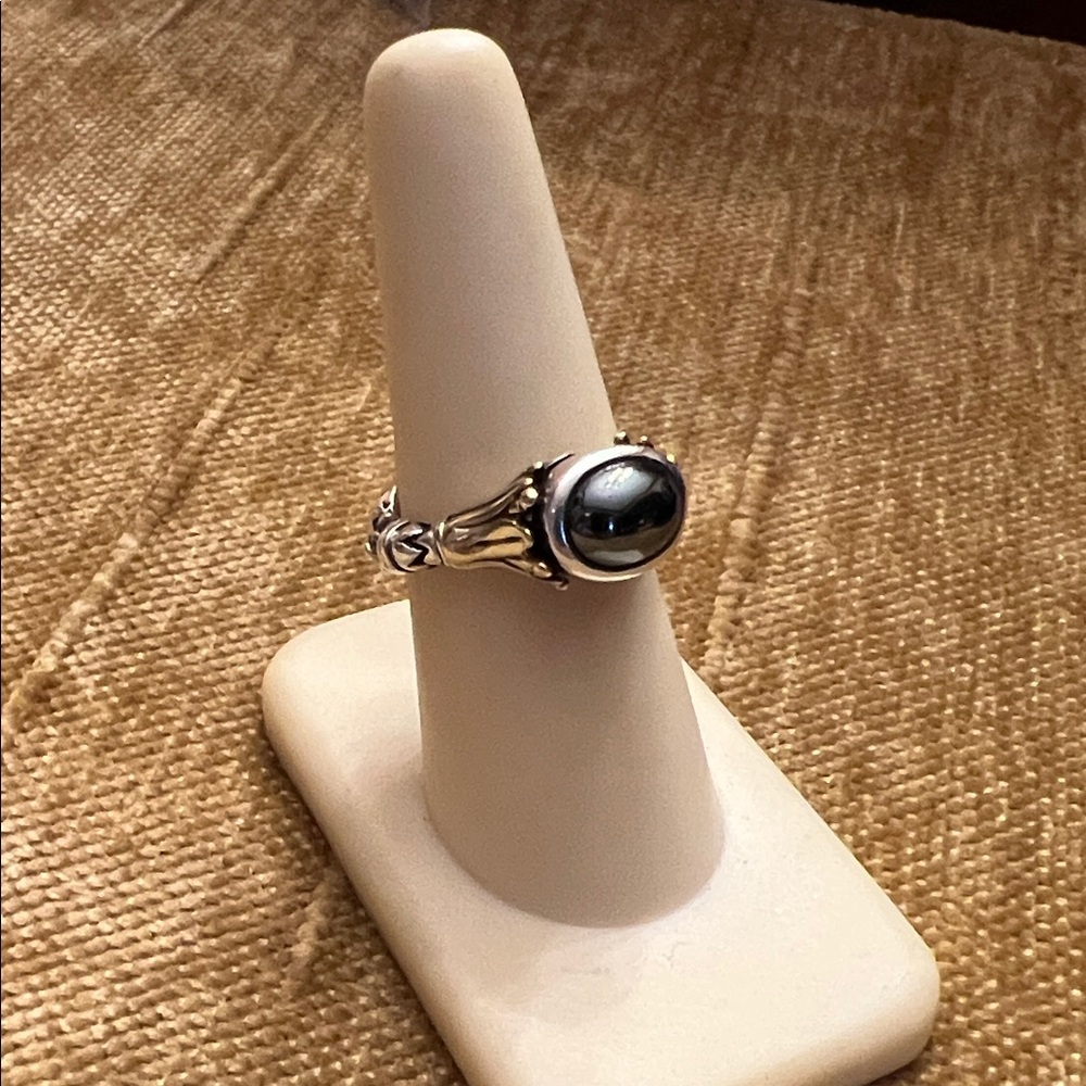 Gorgeous Lagos Caviar Sterling Silver and 18k Yellow Gold Hematite Ring SZ 7